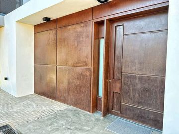 CASA EN VENTA A ESTRENAR COUNTRY ALTOS DE CARLOS PAZ