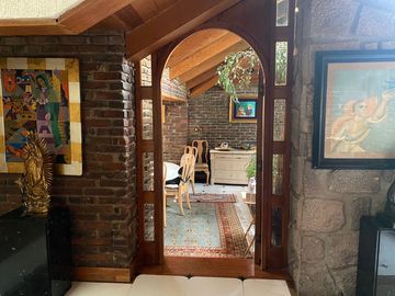 SE VENDE EXCELENTE CASA