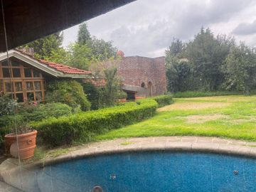 SE VENDE EXCELENTE CASA