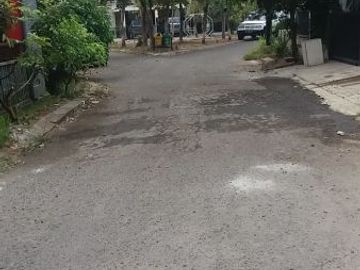 Rumah siap huni dalam cluster di Ciputat