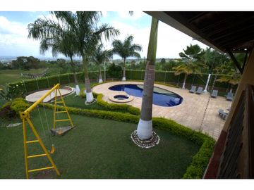 SE VENDE FINCA EN LA VIA FILANDIA-ALCAL