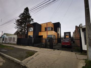 Casa en Venta en Entre Av. Libertad y Andres Bello