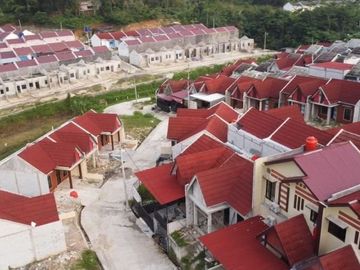 Sharia Living Rangkasbitung dengan View Danau Yang Indah