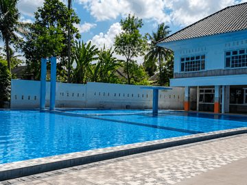 Hunian Dan Bisnis Usaha Kolam Renang Aktif Di Palagan