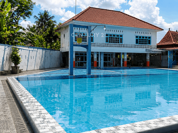 Hunian Dan Bisnis Usaha Kolam Renang Aktif Di Palagan