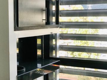 Arriendo/vendo Hermosa Oficina 408 Frente A Unicentro, Bogotá