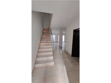 Casa en Venta con sótano en Cumbres Elite Premier Garcia