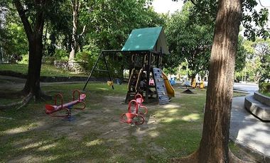 BARGAIN PRICE-Well Maintained Bungalow House for Sale in Alabang Hills- with pool