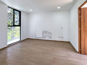 Casa en venta en Hacienda San Antonio Metepec con habitación en planta baja