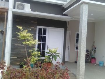 hunian nyaman dan aman 2 lantai