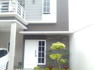 hunian nyaman dan aman 2 lantai