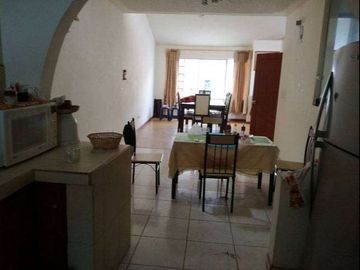 Casa con locales comerciales de venta en Otavalo