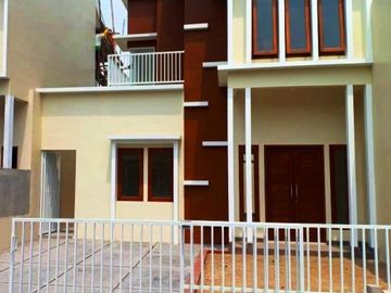RUMAH MODERN 2LT SIAP HUNI DI JALAN GODEAN KM 5