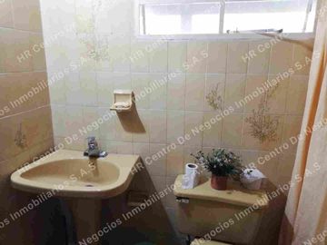 OPORTUNIDAD - VENDO FINCA GANADERA - MESA DE LOS SANTOS