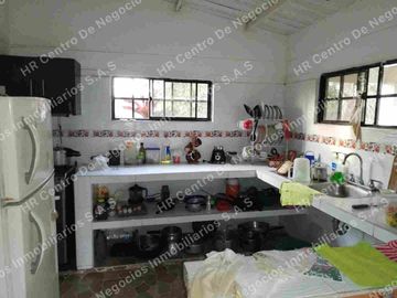 OPORTUNIDAD - VENDO FINCA GANADERA - MESA DE LOS SANTOS