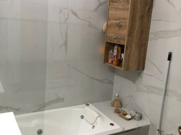 Casa PH en venta en Bernal Oeste