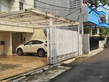 DIJUAL RUMAH KOS WHITE HOUSE ( Fully Furnished) DI JL.H MANDOR CILANDAK JAKARTA SELATAN