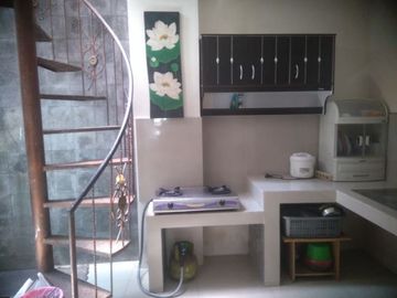 DIJUAL RUMAH KOS WHITE HOUSE ( Fully Furnished) DI JL.H MANDOR CILANDAK JAKARTA SELATAN