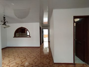 casa en venta en santa monica. Cod V16760