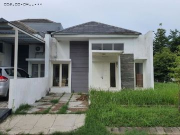 Rumah Taman Dhika Argopuro STRATEGIS MURAH CARPORT