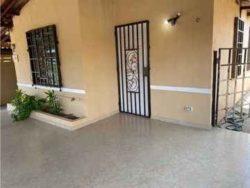 VENDO CASA EN ARRAIJAN ALTOS DEL EL TECAL 2R