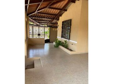 VENDO CASA EN ARRAIJAN ALTOS DEL EL TECAL 2R