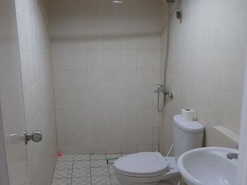 Apartemen UC Citraland Tower Berkeley FURNISH