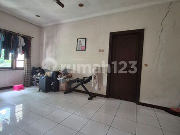 Rumah Luas Harga Terbaik di Komplek Elit Cinere - Masih Nego