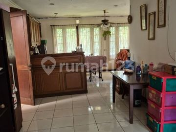 Rumah Luas Harga Terbaik di Komplek Elit Cinere - Masih Nego