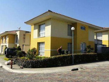 Venta de casa en Otavalo en Conjunto Privado
