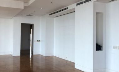 Unique 3 bedroom Penthouse in One Mckinley place for rent with private roofdeck and pool
