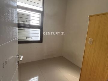 Disewa Rumah 2 Lantai Siap Huni Strategis Di Bandung City View 2