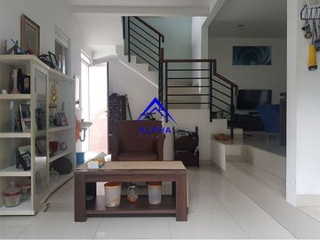Dijual Rumah Di Cikutra Bandung