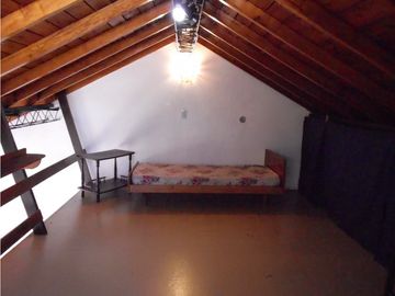 Duplex de 2 ambientes con altillo- Santa Mónica