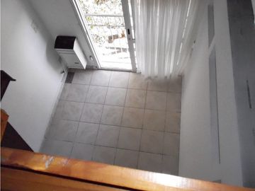 Duplex de 2 ambientes con altillo- Santa Mónica