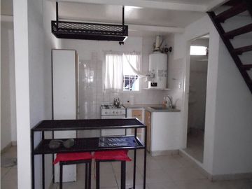 Duplex de 2 ambientes con altillo- Santa Mónica