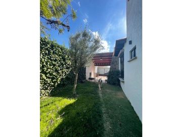 Casa Resdiencial estilo mexicano contemporáneo 6.Sec san javuer Pachuc