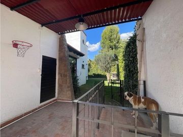 Casa Resdiencial estilo mexicano contemporáneo 6.Sec san javuer Pachuc