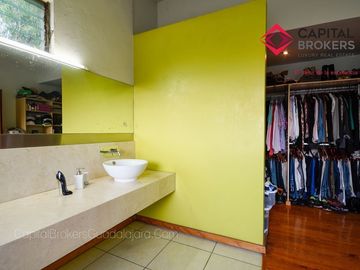 Casa en venta en Las Cañadas  zapopan club de golf