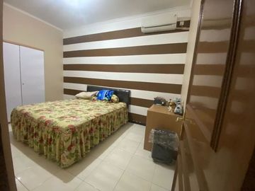 Dijual Rumah SHM 1,5 Lantai di Nirwana Regency, Rungkut Surabaya