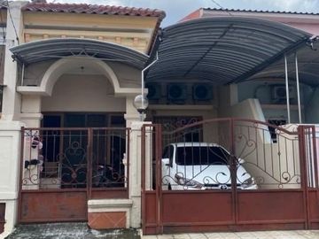 Dijual Rumah SHM 1,5 Lantai di Nirwana Regency, Rungkut Surabaya