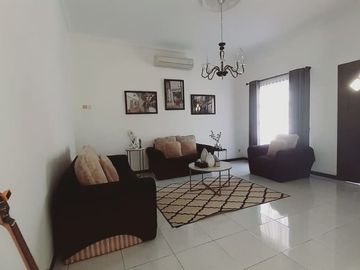 Rumah di Kertaya Indah Dekat Dharmahusada Galaxy Mall Termurah