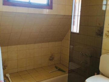 CHALET DE 4 AMBIENTES EN ZONA RESIDENCIAL - RAMOS MEJIA