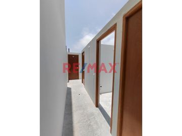 🏡 ¡Departamento de Estreno en 1er Piso con Amplio Patio! 🌿✨
Vive con comodidad y ubicación privilegiada en este moderno departamento de 70 m², ubicad
