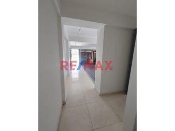 🏡 ¡Departamento de Estreno en 1er Piso con Amplio Patio! 🌿✨
Vive con comodidad y ubicación privilegiada en este moderno departamento de 70 m², ubicad