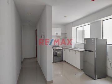 🏡 ¡Departamento de Estreno en 1er Piso con Amplio Patio! 🌿✨
Vive con comodidad y ubicación privilegiada en este moderno departamento de 70 m², ubicad