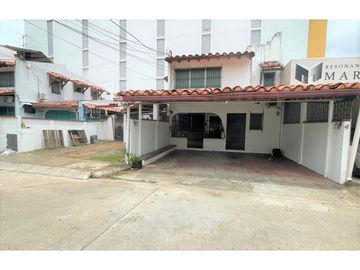 Casa Duplex en Calle Nuevo Paitilla (ID 13122)