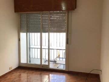 Casa PH en venta en Wilde Centro