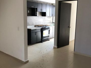 CASA EN VENTA EN COLONIA SATELITE, MUY CERCA DE LA FENAPO