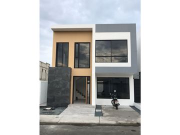 SE VENDE CASA DE ESTRENO MALLORCA VILLAGE